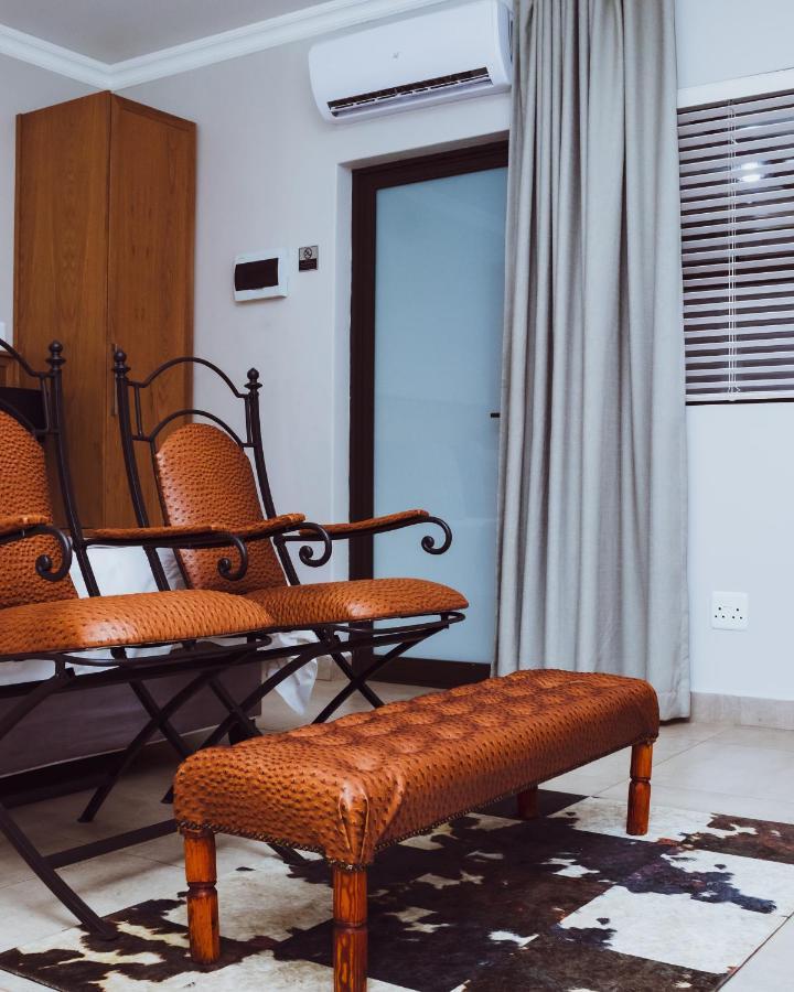 Villa Gracia Guesthouse Клерксдорп Екстериор снимка
